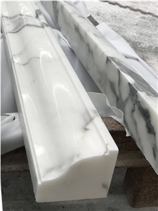Bianco Calacatta White Marble Interior Wall Lines