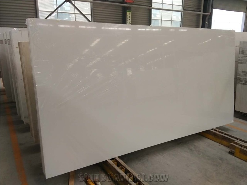 China Pure White Quartz Stone Kitchen Slab Polished
