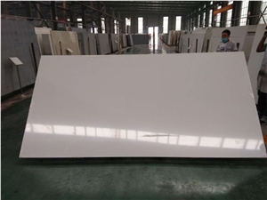 China Pure White Quartz Stone Kitchen Slab Polished