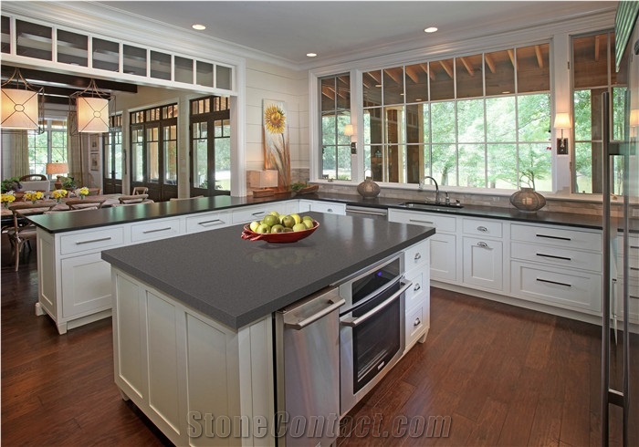Dark Grey Quartz Stone Kitchen Countertop / Island