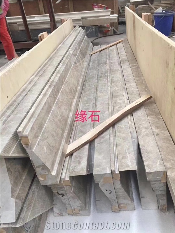 Dora Cloud Grey Marble Ogee Moudling, Wall Lines