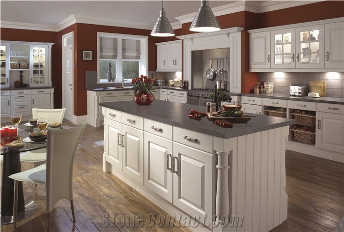 Villa Project Pietra Grey Quartz Countertop Table