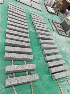 China Supplier Caledonia Granite Tiles