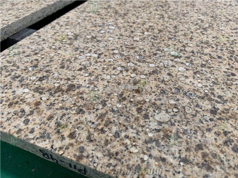 Giallo Halluma Yellow Granite Natural Stone Edge