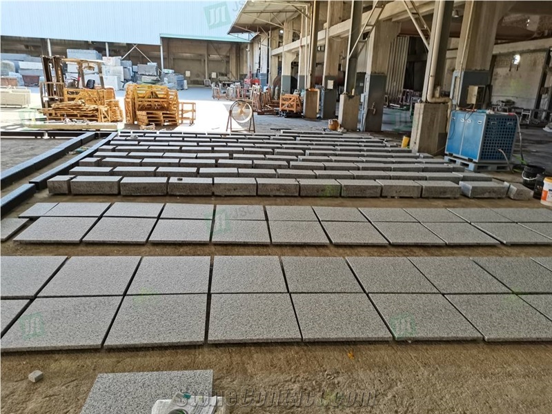 Trustworthy Vendor G623 Grey Granite Paving Stone