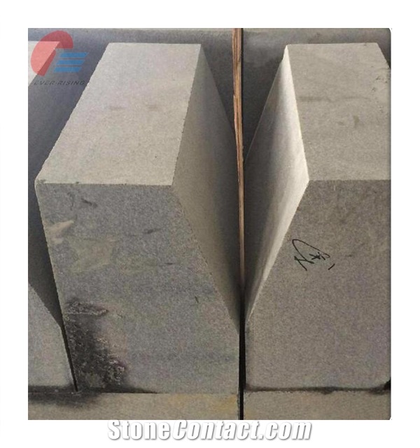 Sawned Lu Grey Slope Kerbstones & Pavements