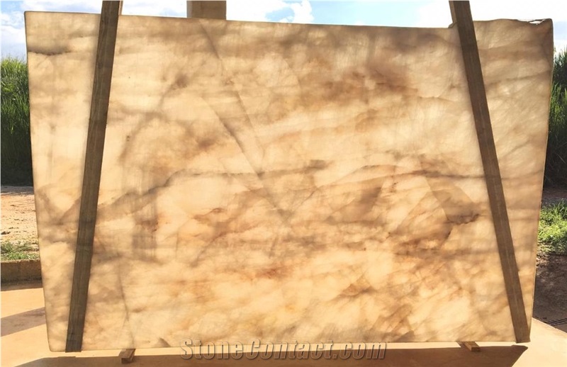 Cristallo Quartzite Slabs
