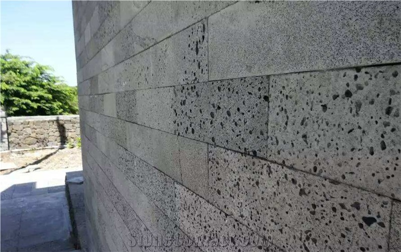Bluestone for Walls and Floors Project Pavers