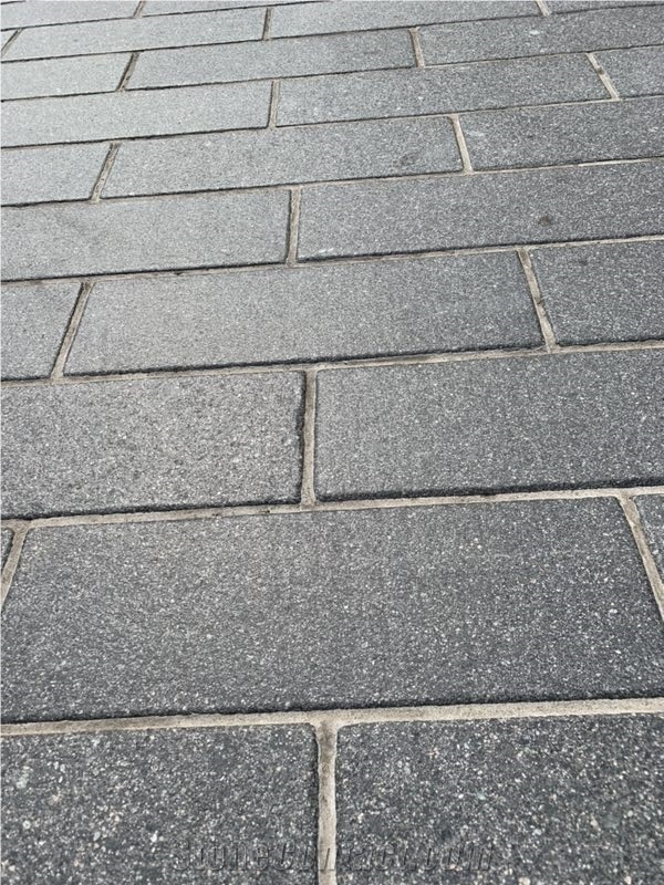 China Granite Green Porphyry Wall Tiles Project