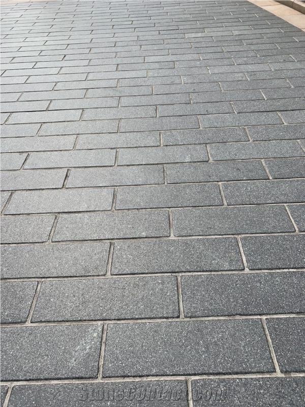 China Granite Green Porphyry Wall Tiles Project