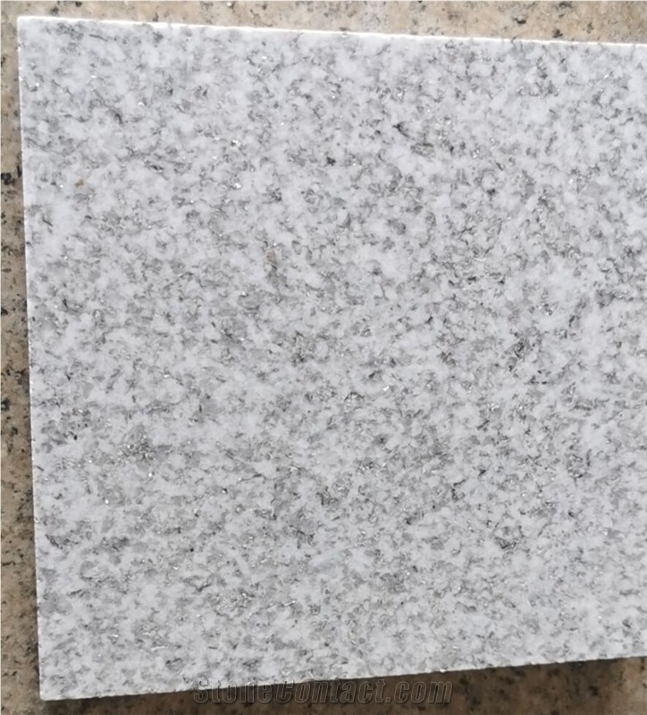 New Pearl White Granite Tiles and Slabs