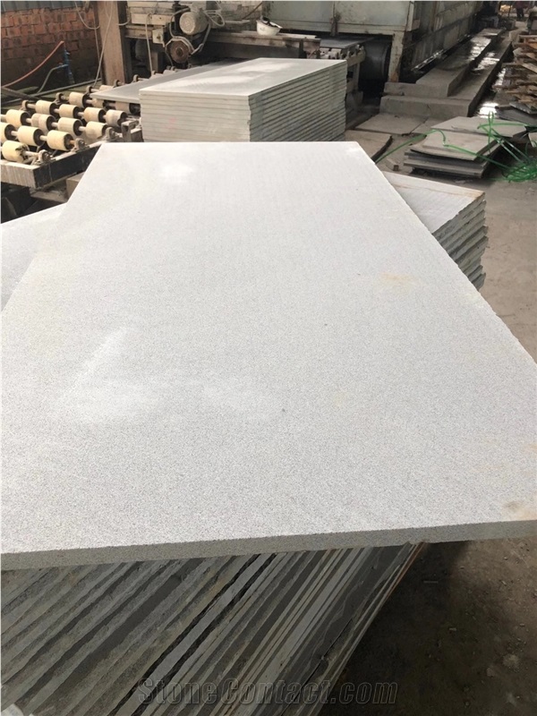 China Sichuan White Sandstone Honed Tiles & Slabs