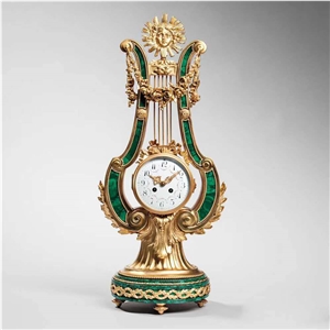 Green Agate Polished Gemstone Handicraft Gifts