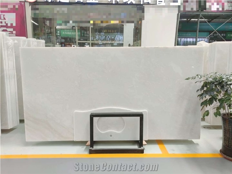 Pakistan Pure White Onyx Polished Stair Treads