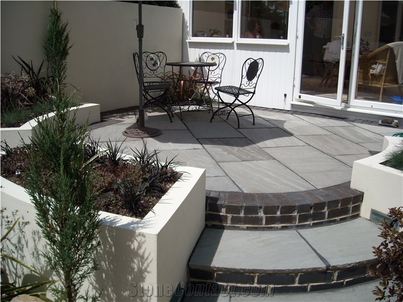 Kandla Grey Sandstone Old Mill Tumbled Paving