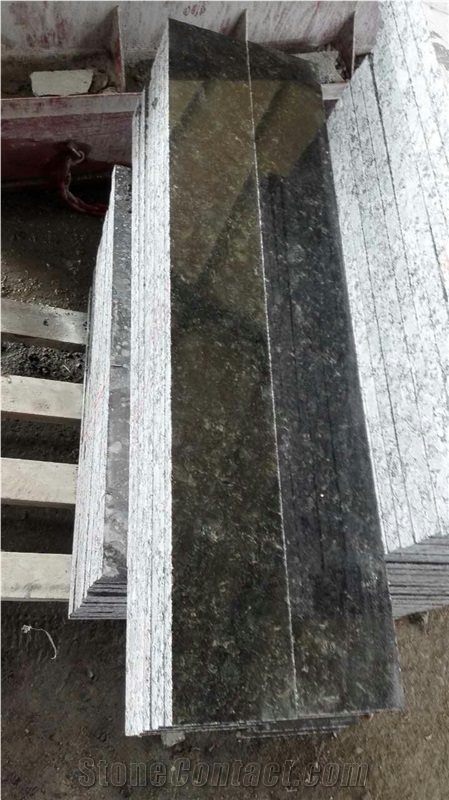 China Butterfly Green Granite Polished Tile & Slab
