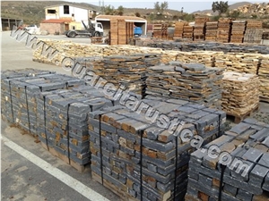 Quartzite Wall Bricks, Building Stones