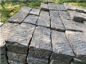 Natural Split Garden Kerbstone
