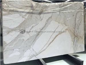 Hot Italy Calacatta Gold Marble Slab for Bookmatch