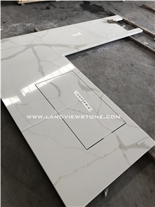 Calacatta Gold Quartz Kitchen Countertops