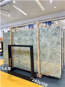 Natural Jade Gold Blue Oniks in China Stone Market