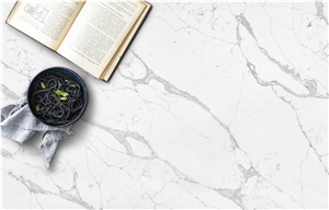 Bookmatched Veins in White Calacatta Quartz Slab