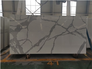 Caesarstone Big Pattern White Calacatta Quartz Slab