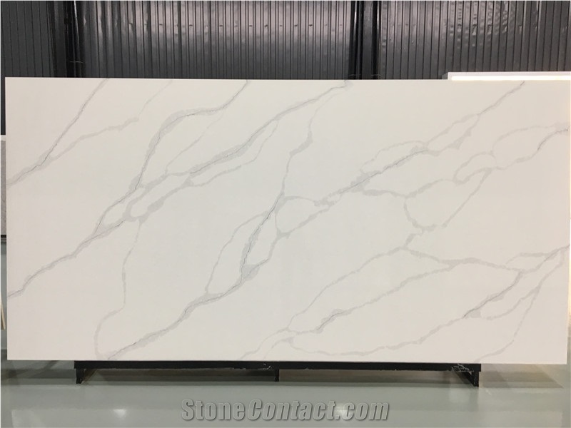 Calacatta Plazo Quartz Slabs