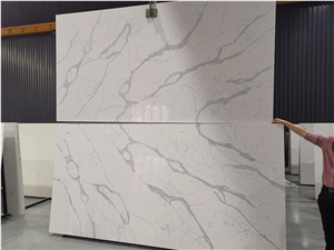 Hot Sale Quartz Calacatta Slabs and Countertops