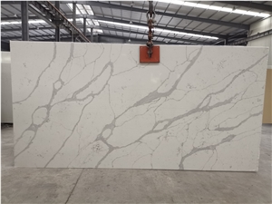 New White Calacatta Quartz Slab