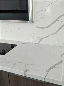 White and Grey Vein Calacatta Quartz Kitchen Slab