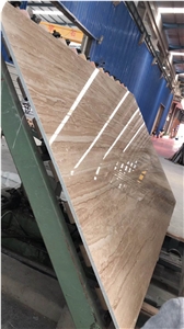 Daino Reale Beige Marble Lumbo Pattern