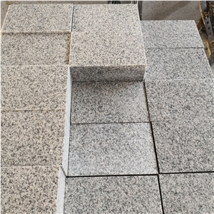 G655 Tongan White Granite Walkway Pavers Cobble