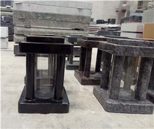 Multicolor Granite Cemetery Lamp for Monuement