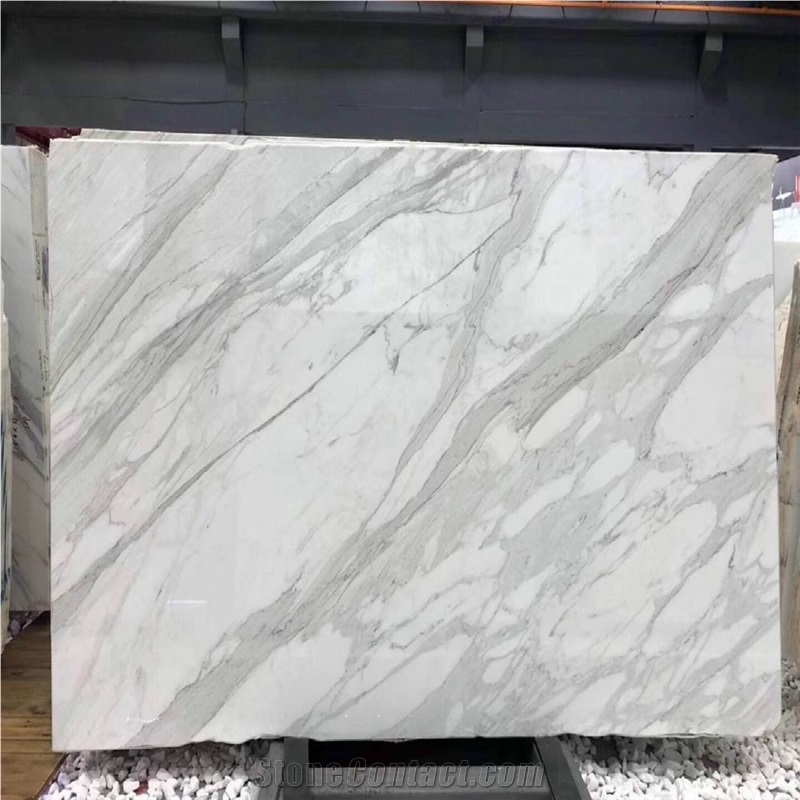 Polished Calacatta Ducale Marble Ashlar Pattern