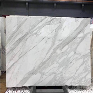 Polished Calacatta Ducale Marble Ashlar Pattern