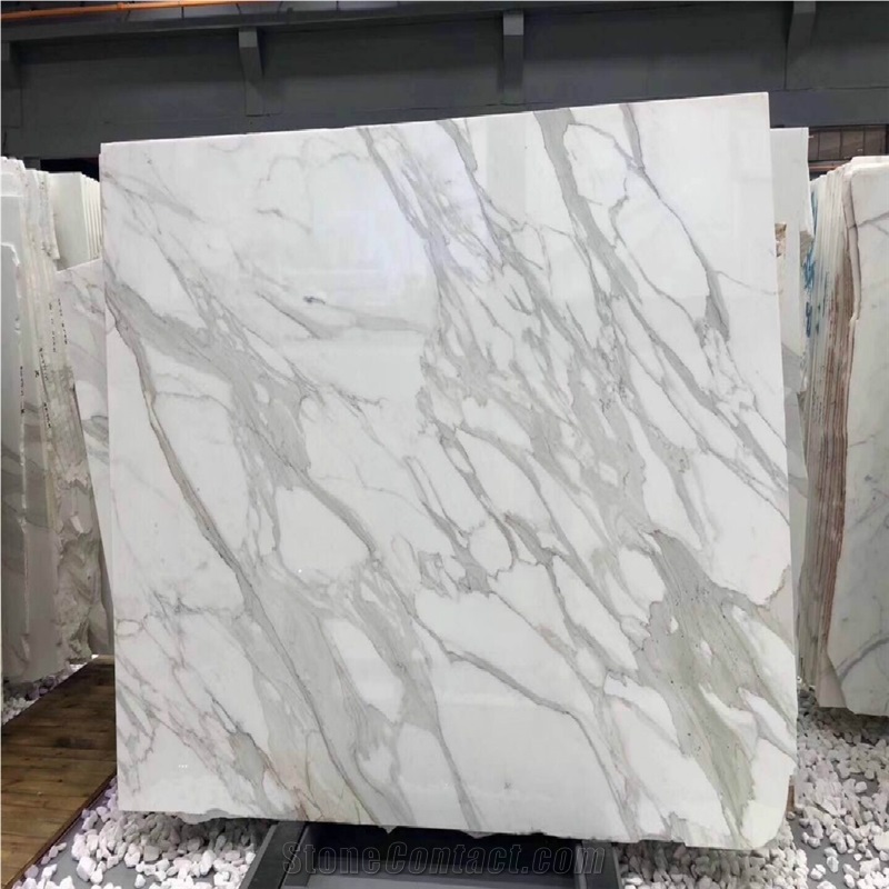 Polished Calacatta Ducale Marble Ashlar Pattern