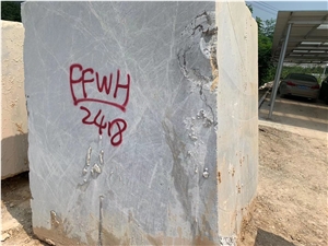 Hermes Grey Marble Blocks