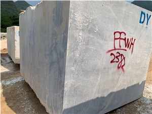 Hermes Grey Marble Blocks