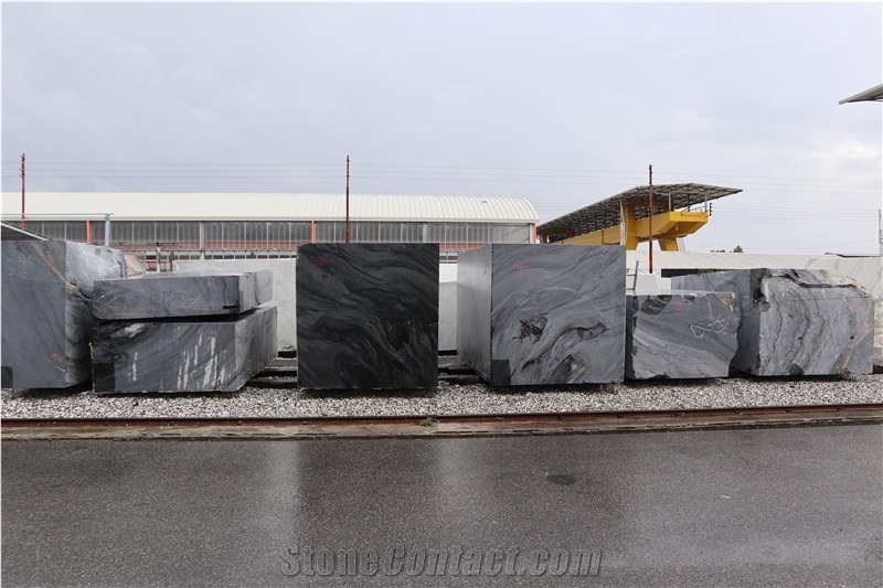 Nero Cattani Marble ® Carrara Blocks