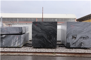Nero Cattani Marble ® Carrara Blocks
