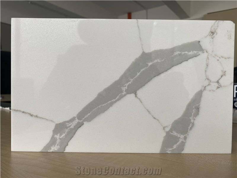 Ivory Calacatta Laza Quartz Slabs