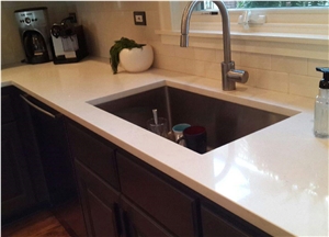 Monochrome Quartz Stone Countertop