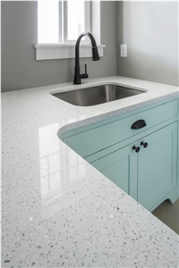 Monochrome White Quartz Kitchen Countertop