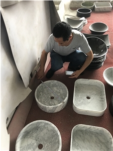 Elegant Circular Basin Bianco Carrara