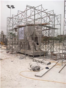 Large-Scale 4m Height Outdoor Park Stone Statues