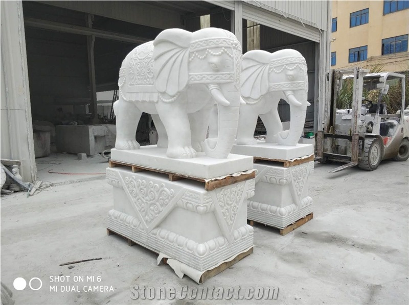 Top Quality Hotel Stone Handcarved Animal Statues
