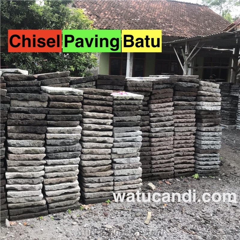 Paving Pedestals Floor Steps in the Park, Cobblestone