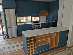 Calacata Oro Composite Quartz Kitchen Countertop
