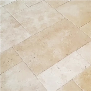 Brushed Chipped Light Travertine French Pattern Set